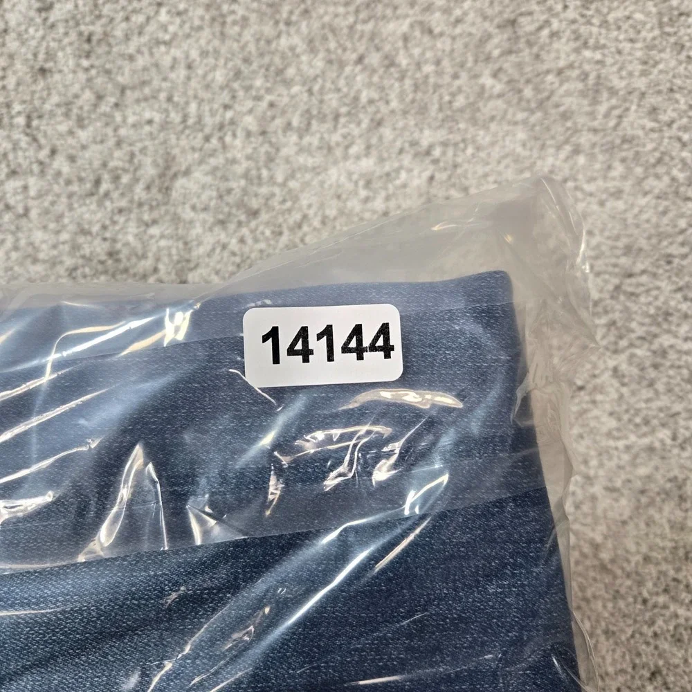 Revtown Jeans Men's 30x30 Decade Denim Tapered stretch blue